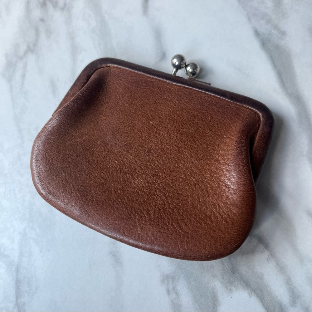 Vintage COACH Leather Kisslock Change Coin Purse